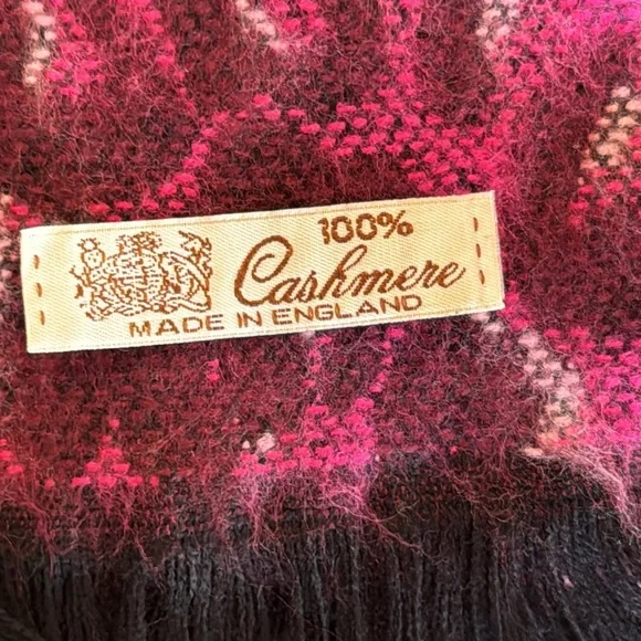 Vintage English Cashmere Hot Pink Animal Print Fringed Scarf 74”L x 12”W - Picture 5 of 9